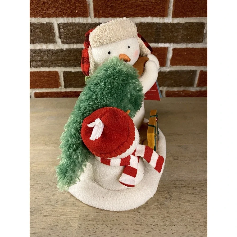 Hallmark 2014‎ Jingle Pals Perfect Pine Tree Farm Plush Animated Snowmen